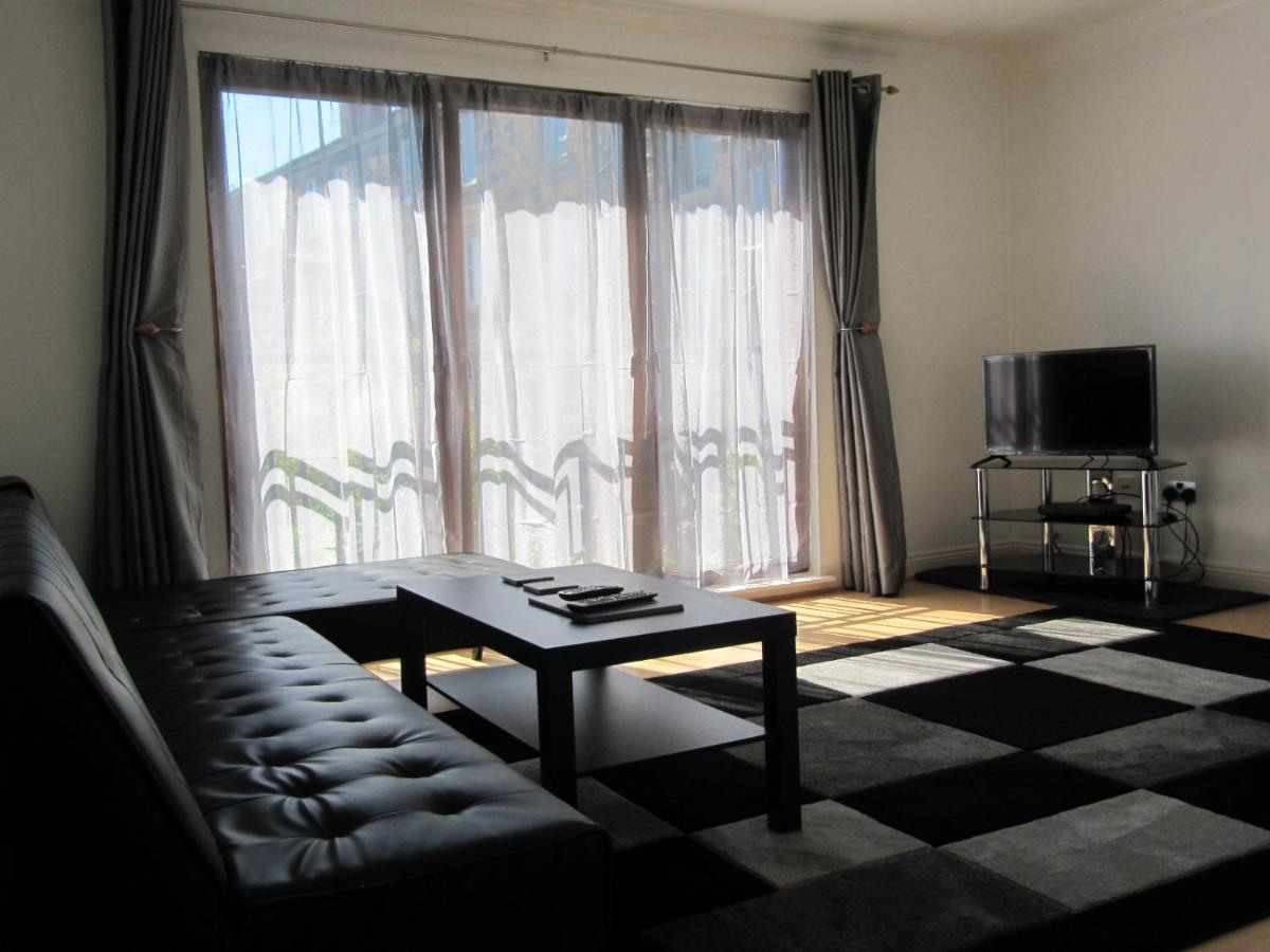 Cozy Off Road 2 Bedroom Cottage Apartment With Free Wi-Fi And Private Parking Glasgow Ngoại thất bức ảnh