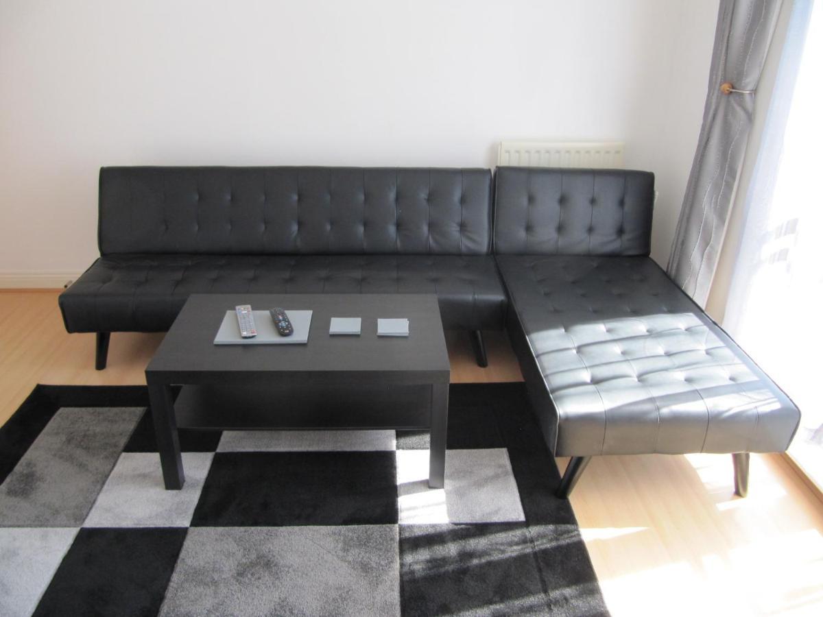 Cozy Off Road 2 Bedroom Cottage Apartment With Free Wi-Fi And Private Parking Glasgow Ngoại thất bức ảnh