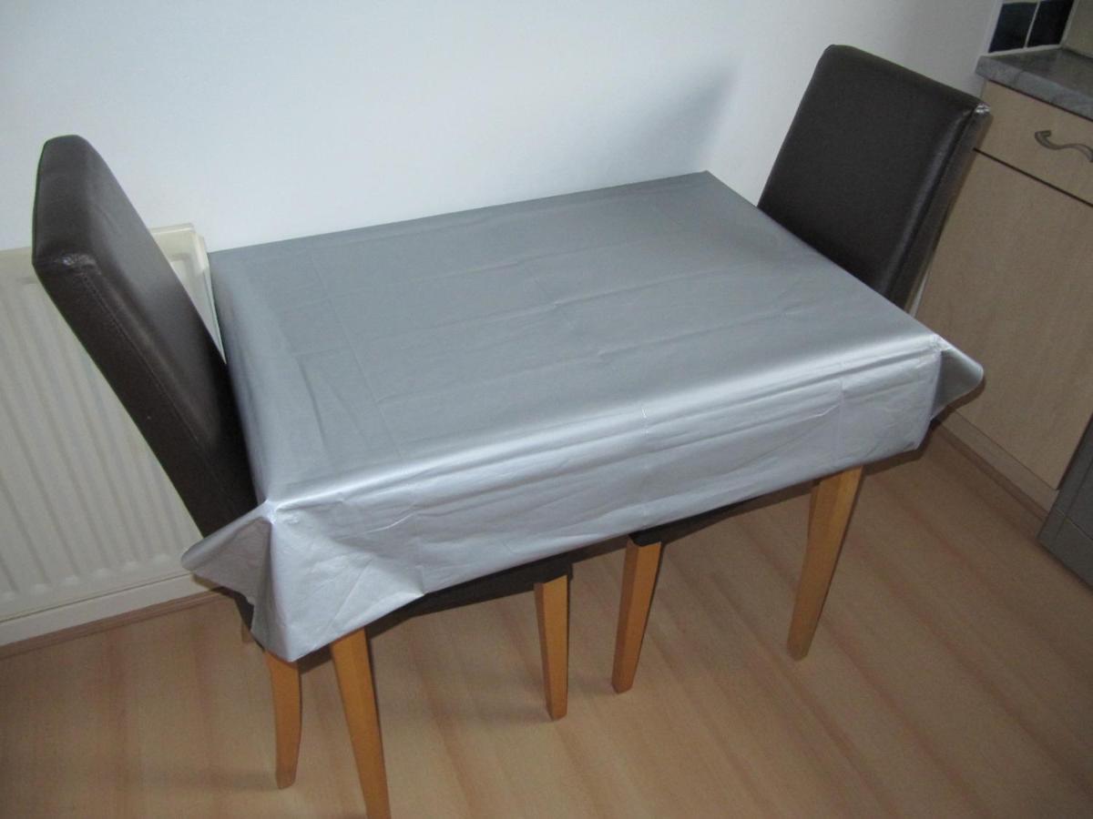 Cozy Off Road 2 Bedroom Cottage Apartment With Free Wi-Fi And Private Parking Glasgow Ngoại thất bức ảnh